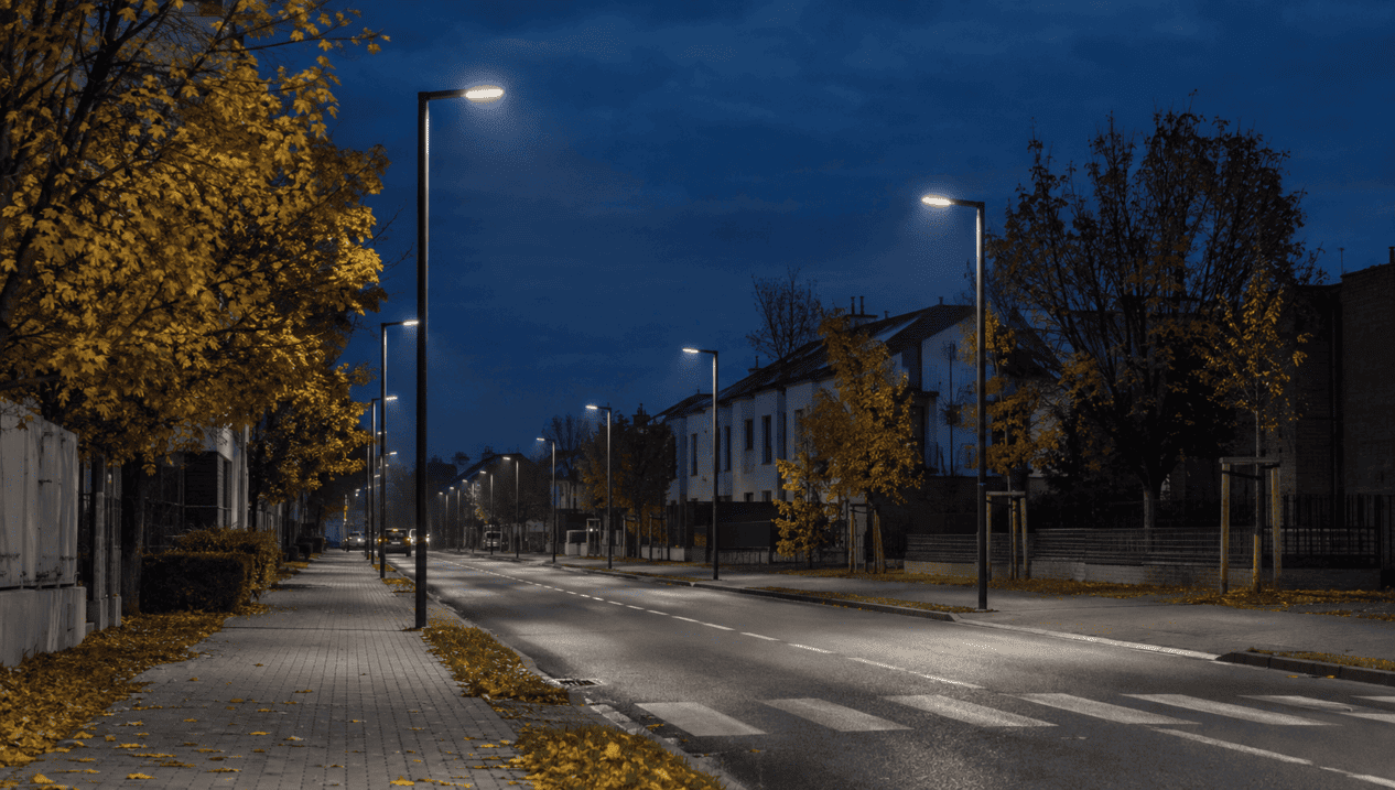 Modernizacja oświetlenia ulicznego bez wymiany słupów – co sprawdzić przed doborem opraw LED?